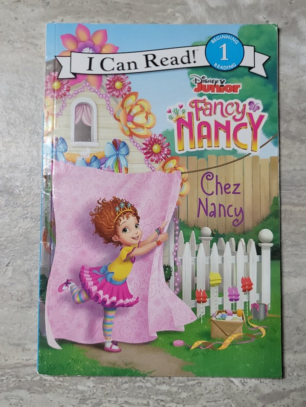 #903 5/$10 I Can Read Fancy Nancy Book